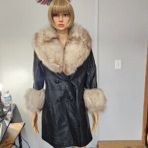 #704 Vintage leather/fox fur coat
